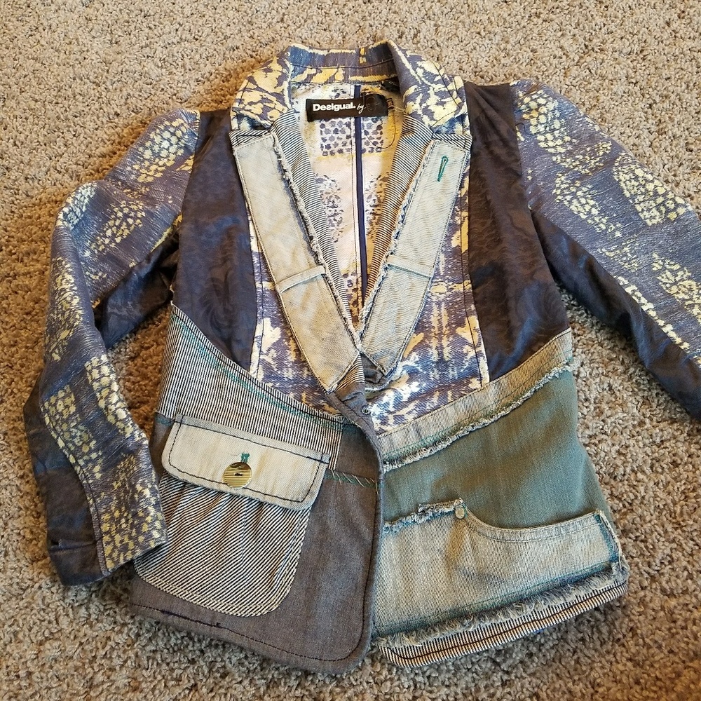 Desigual womans jacket, size 36, like new